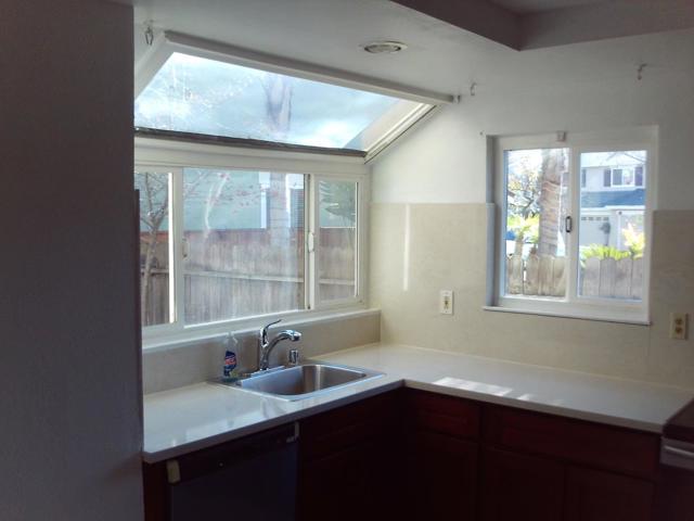 161 Edgewater Place, Pittsburg CA: https://media.crmls.org/mediaz/7fd2100f-3dbb-487e-88ae-291a63f9408b.jpg