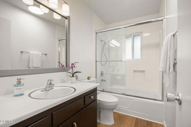 2247 Camilar Drive, Camarillo CA: https://media.crmls.org/mediaz/7fd212b9-1a66-4908-ba14-1d50e1f63f7d.jpg