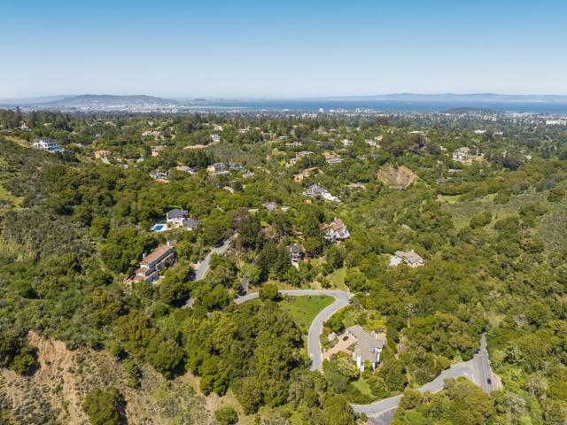 0 Woodridge Road, Hillsborough CA: https://media.crmls.org/mediaz/7fd28e68-8f58-4d51-a71b-ba779b857836.jpg