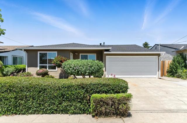 36194 Magellan Drive, Fremont CA: https://media.crmls.org/mediaz/7fd30f9c-90c9-405f-80ca-fe6267e94cfc.jpg
