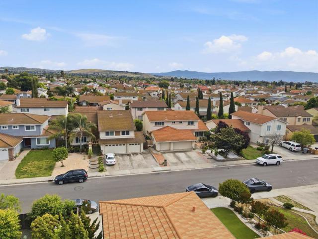 2878 Glen Ascot Way, San Jose CA: https://media.crmls.org/mediaz/7fd37979-ae31-439e-99a7-0fe1fc8b9fff.jpg