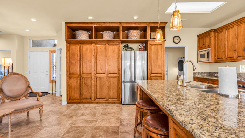 MLS #219138710DA image #4