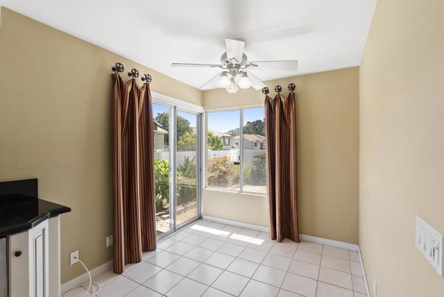 Detail Gallery Image 14 of 28 For 8095 Mission Vista Dr, Del Cerro,  CA 92120 - 3 Beds | 2/1 Baths