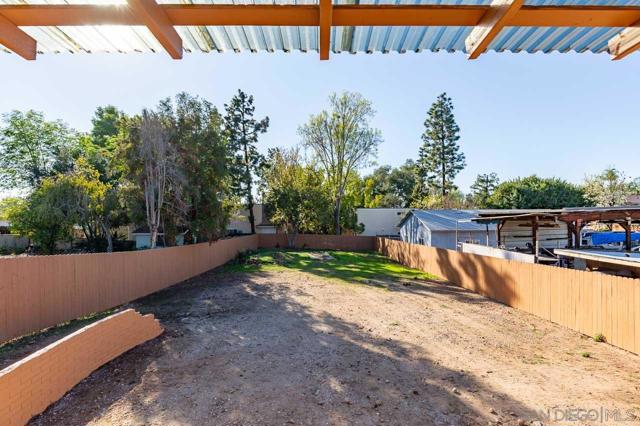 4736 Parks Avenue, La Mesa, California 91942, 3 Bedrooms Bedrooms, ,1 BathroomBathrooms,Single Family Residence,For Sale,Parks Avenue,250020020SD