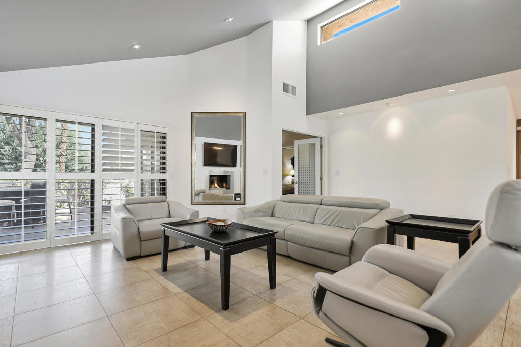 MLS #219135978DA image #5