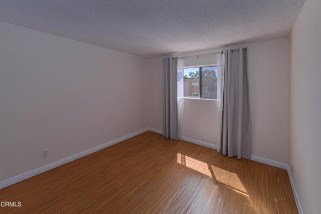 Detail Gallery Image 6 of 25 For 355 S Madison Ave #320,  Pasadena,  CA 91101 - 2 Beds | 2 Baths