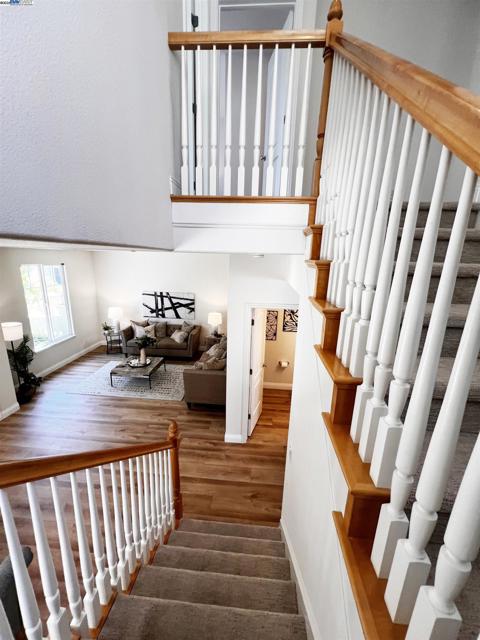 49031 Woodgrove Cmn, Fremont CA: https://media.crmls.org/mediaz/7fd67581-bc17-4f2b-bdd8-f56d91d38f4f.jpg