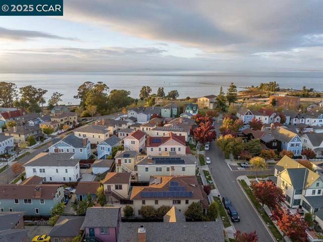 1136 TARAYA TERR - UNIT B, Hercules CA: https://media.crmls.org/mediaz/7fd6f737-d448-4ab7-ab40-d3163b196883.jpg