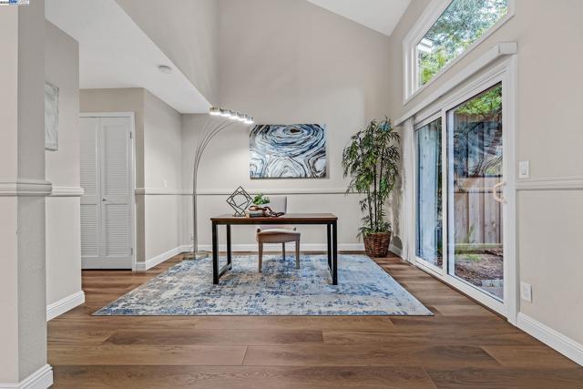 1410 Groth Cir, Pleasanton CA: https://media.crmls.org/mediaz/7fd83132-24a6-4334-bbf7-35ce1f9ba9fd.jpg