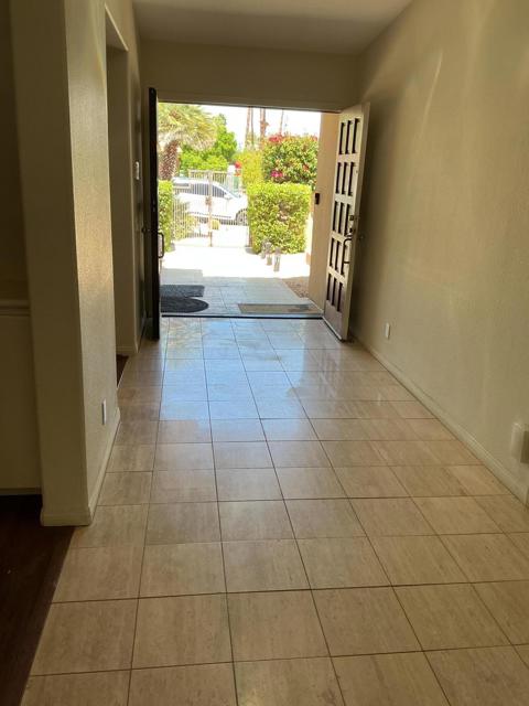 73133 Skyward Way, Palm Desert CA: https://media.crmls.org/mediaz/7fd848c5-33b7-4254-8e8c-62d13c2ea9dd.jpg