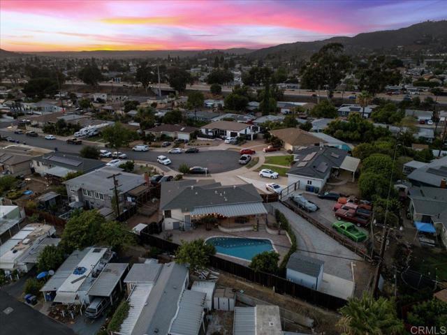 1131 Mary St, El Cajon CA: https://media.crmls.org/mediaz/7fd85b8d-c208-4a87-a75d-2e173870168a.jpg