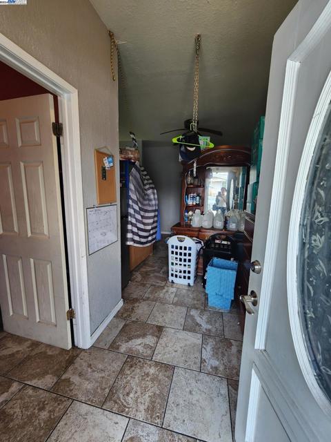Image 12 of 30 For 9499 E St  