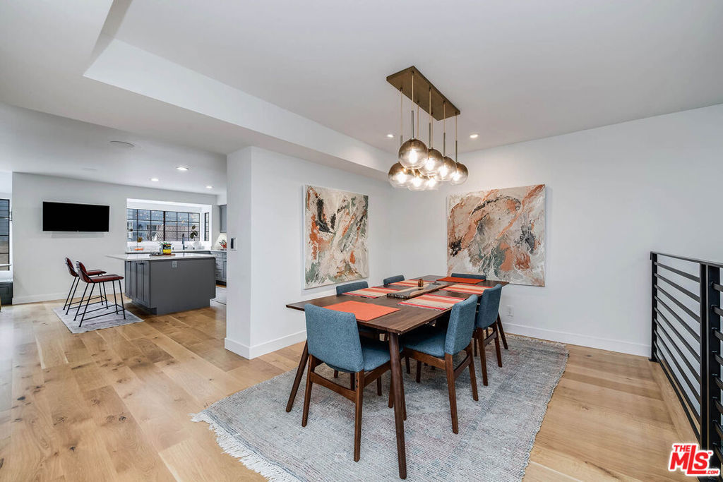 5731 Topanga Canyon Boulevard #3