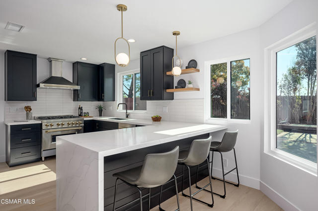 574 Nicole Drive, Newbury Park CA: https://media.crmls.org/mediaz/7fddc59f-5437-4b5f-882d-3f912244d942.jpg