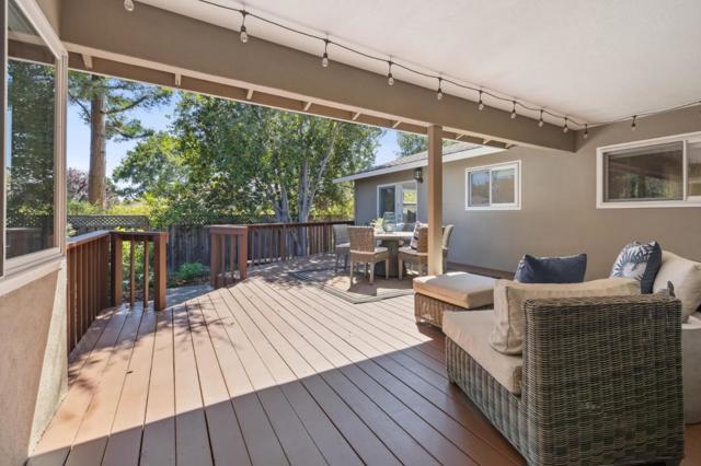 1 Hampton Court, Los Altos CA: https://media.crmls.org/mediaz/7fde7720-30d8-43a1-90df-015b4126e7fc.jpg