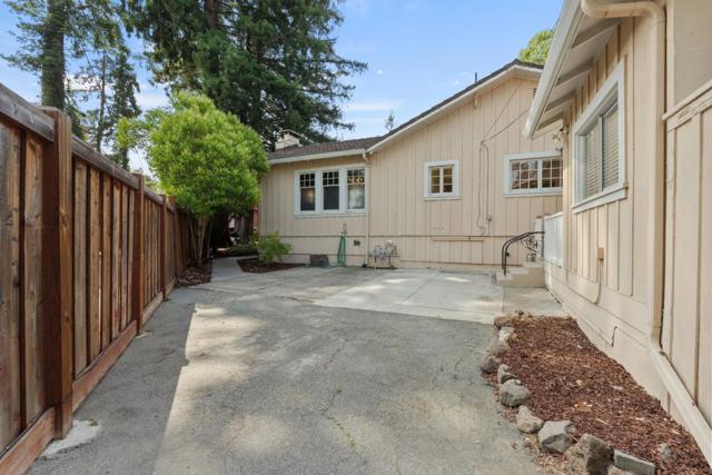 1690 Cordilleras Road, Redwood City CA: https://media.crmls.org/mediaz/7fded90c-7f30-4061-b8b0-b292ddec072d.jpg