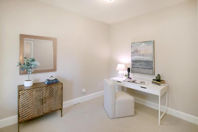 515 Chestnut Street, Santa Cruz CA: https://media.crmls.org/mediaz/7fe00f26-76be-4b22-a75a-742764be7252.jpg