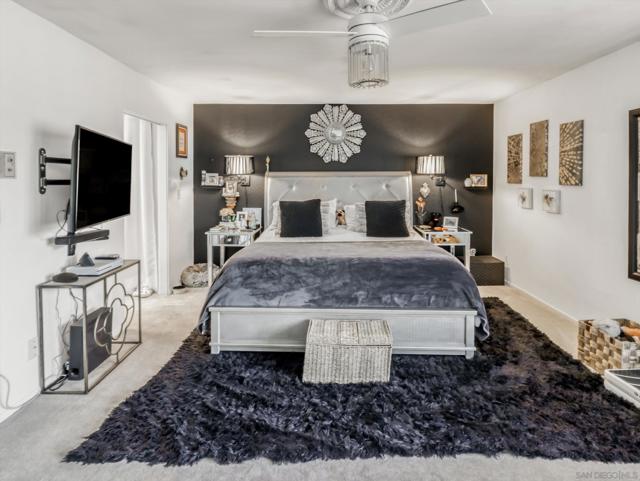 4804 La Villa Marina, Marina del Rey CA: https://media.crmls.org/mediaz/7fe16ca5-9378-4762-893c-7d6abf6ce0b9.jpg