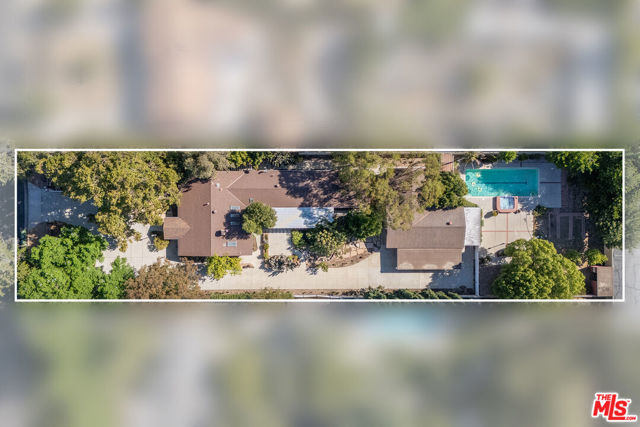 7225 Forbes Avenue, Lake Balboa CA: https://media.crmls.org/mediaz/7fe17537-2071-4d0a-a9dd-66eb34eb8305.jpg