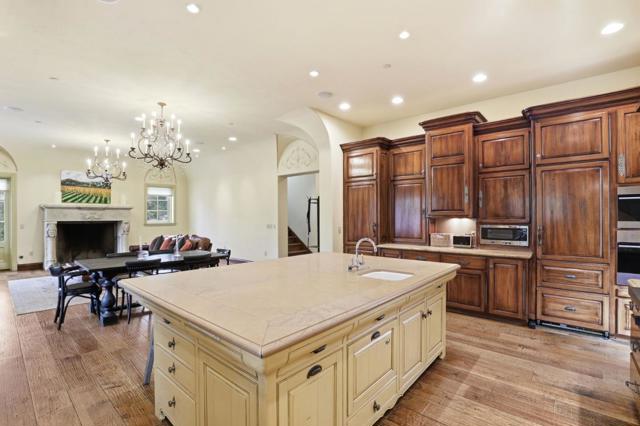 505 Gordon Avenue, San Jose CA: https://media.crmls.org/mediaz/7fe3a747-be84-4b1f-9b1a-35d5d6510425.jpg