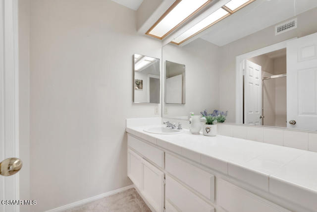 5092 Benedict Court, Oak Park CA: https://media.crmls.org/mediaz/7fe62346-c0e7-4ce9-ac8e-239be2cfb970.jpg