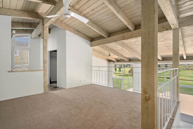 2544 Navarra Rd, Carlsbad CA: https://media.crmls.org/mediaz/7fe63941-3ae7-46d1-b2a9-20742a77309f.jpg