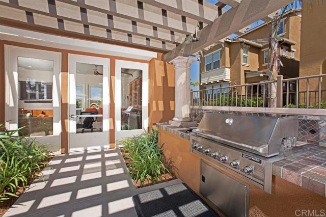 1837 Olive Green Street, Chula Vista CA: https://media.crmls.org/mediaz/7fe645d9-d62d-4d6c-9c1c-8256b9818fe0.jpg