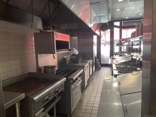 Image 8 of 60 For 527 F Street