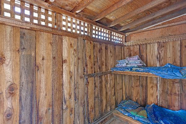 10 Banff Way, Pacifica CA: https://media.crmls.org/mediaz/7fe6beab-f773-43f9-be8b-2d575c2f6fba.jpg