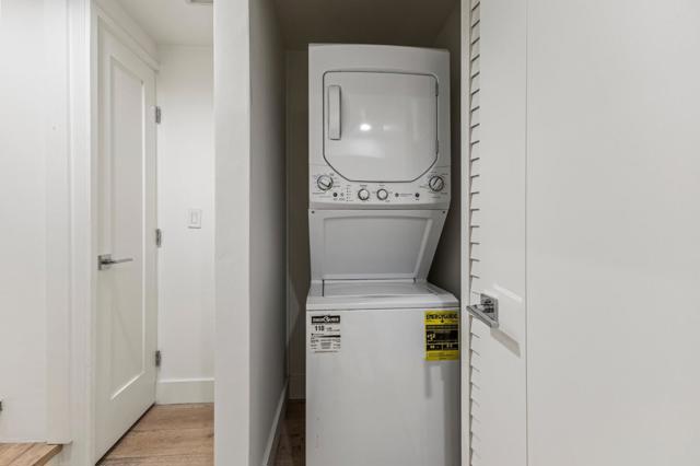 6423 California Street, San Francisco CA: https://media.crmls.org/mediaz/7fe7e21e-e3f0-4c09-ab93-80fe10db762c.jpg