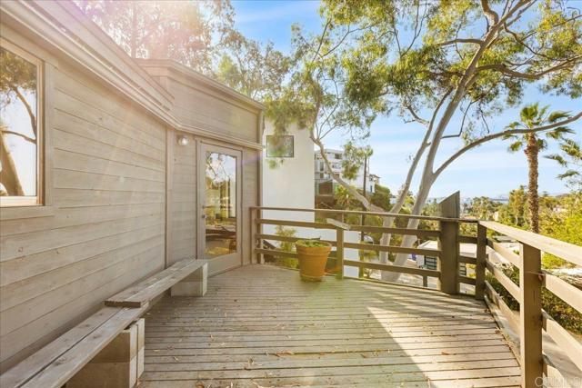 Detail Gallery Image 43 of 75 For 2871 Brant St, San Diego,  CA 92103 - 3 Beds | 3/1 Baths