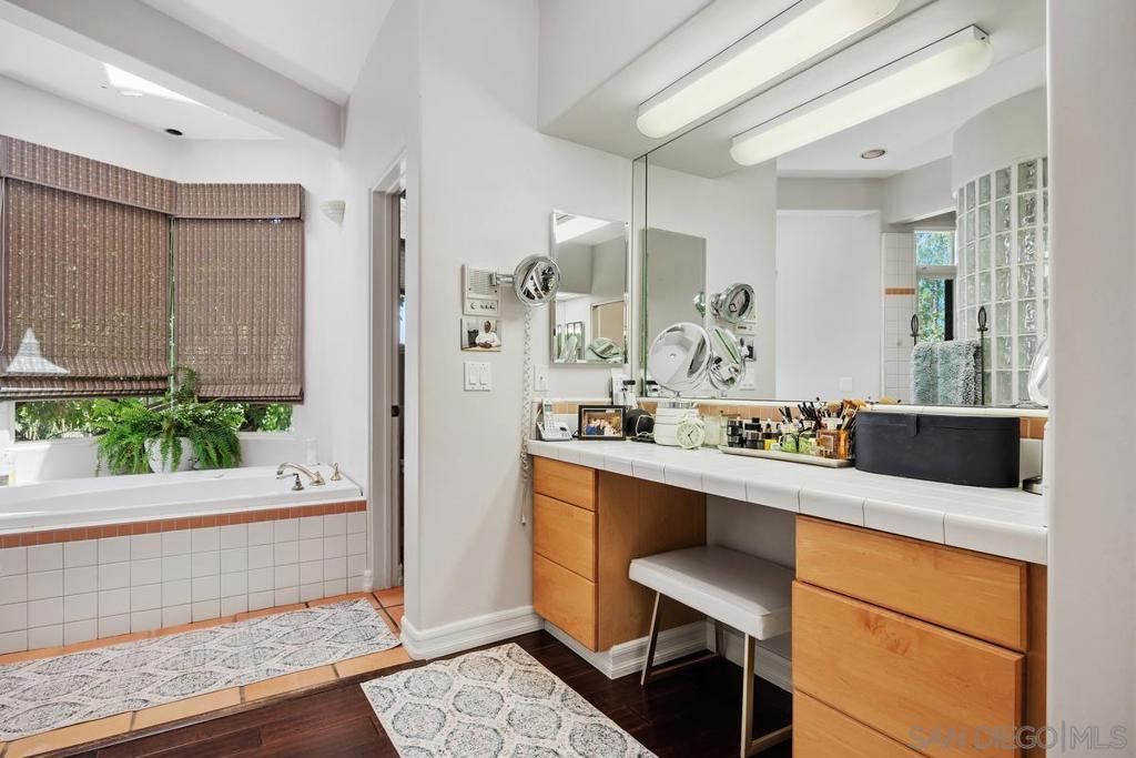 MLS #250035645SD image #21