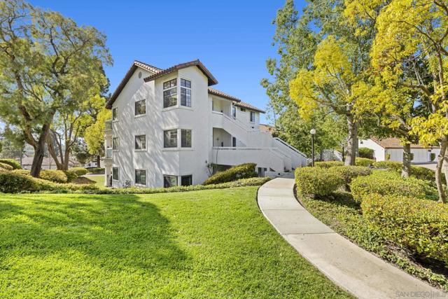 16404 Avenida Venusto, San Diego, California 92128, 3 Bedrooms Bedrooms, ,2 BathroomsBathrooms,Condominium,For Sale,Avenida Venusto,250020572SD