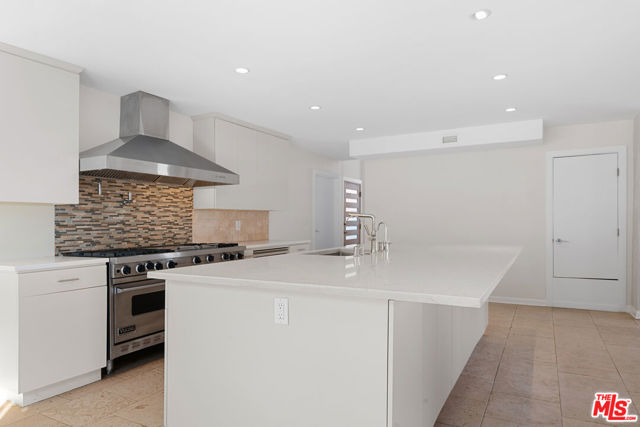 3505 Coast View Drive photo 11