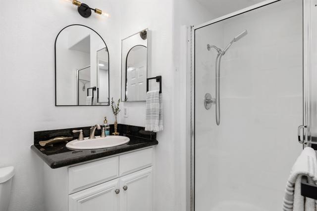 Detail Gallery Image 17 of 25 For 5034 Los Morros Way #62,  Oceanside,  CA 92057 - 2 Beds | 2 Baths