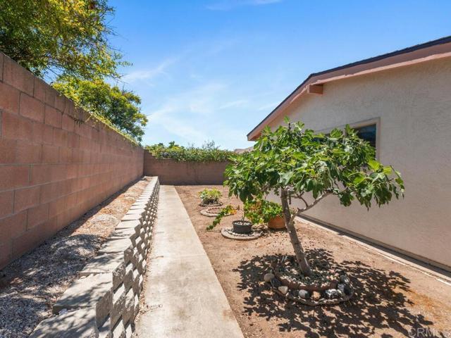 4413 Mount Henry Avenue, San Diego CA: https://media.crmls.org/mediaz/7fecc082-9ad4-4661-a770-49737c7e95fb.jpg