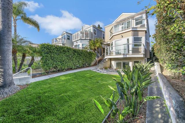 644 Grant Street, Oceanside CA: https://media.crmls.org/mediaz/7fed2794-d458-41cb-9807-bc3575484d3e.jpg