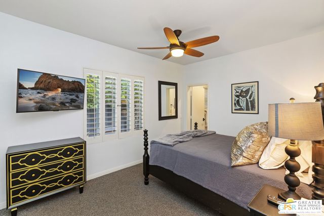 535 E Via Colusa, Palm Springs CA: https://media.crmls.org/mediaz/7fed6c79-32ca-4aec-8614-f7de8781eea4.jpg