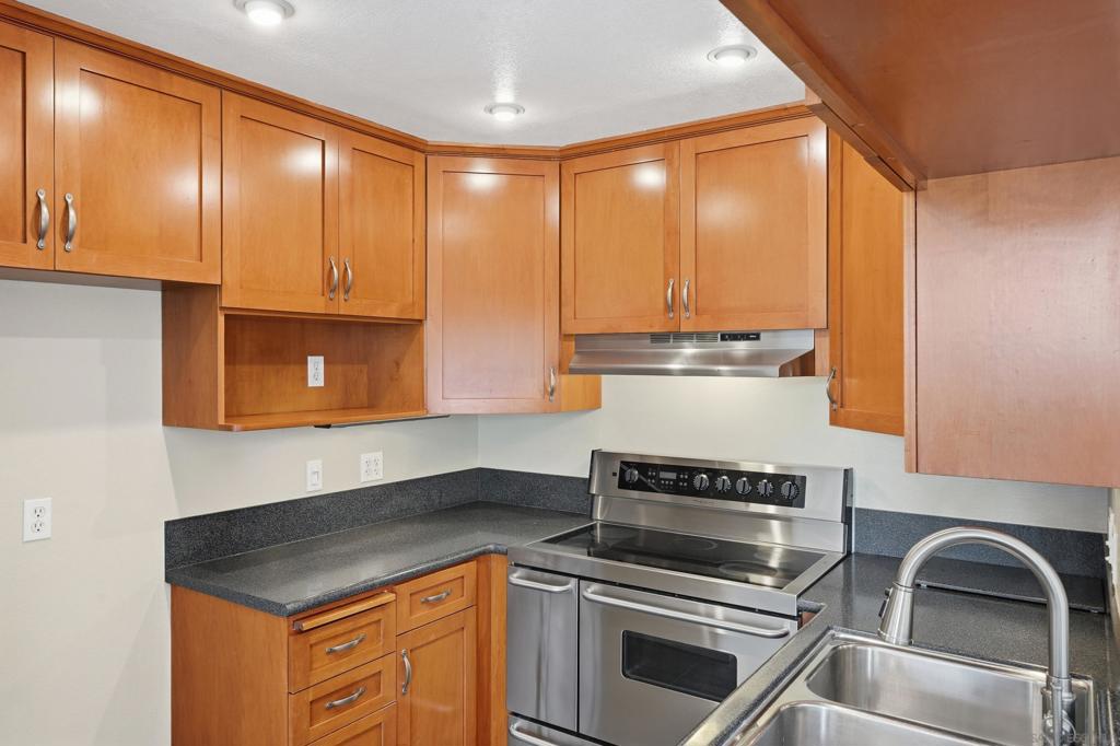 4435 Nobel Dr - photo 15
