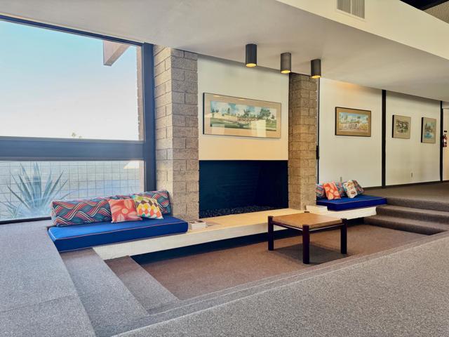 2696 S Sierra Madre, Palm Springs CA: https://media.crmls.org/mediaz/7feeb0d4-95f6-4633-b4ab-c34a6356f9e1.jpg