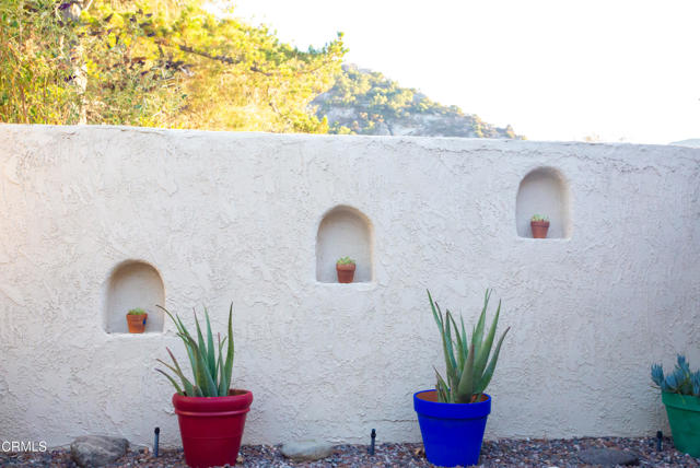 Detail Gallery Image 3 of 26 For 548 Live Oak Circle Dr, Calabasas,  CA 91302 - 5 Beds | 3 Baths