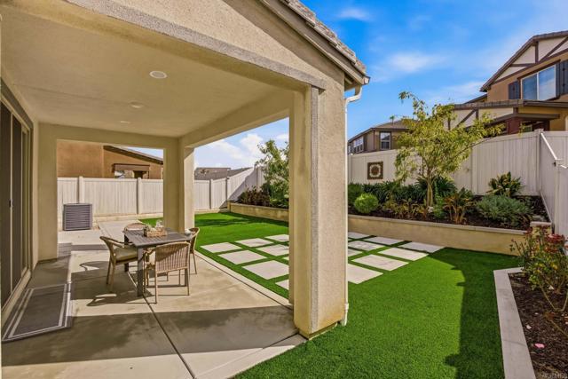 Detail Gallery Image 22 of 35 For 27933 Autumn Ct, Valley Center,  CA 92082 - 4 Beds | 3 Baths