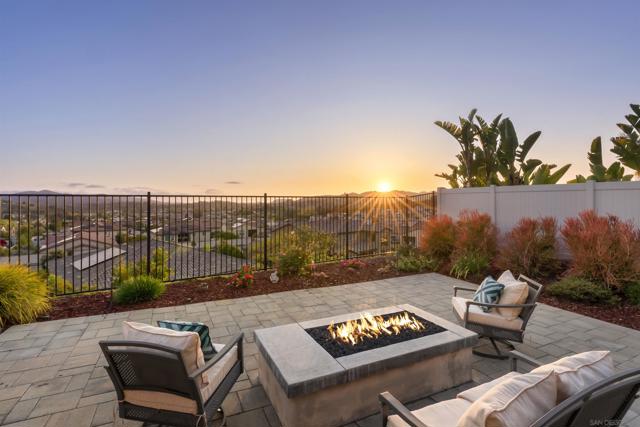 1417 Apex Place, Escondido CA: https://media.crmls.org/mediaz/7ff0439f-5e41-4d94-82d6-7f8c89625339.jpg