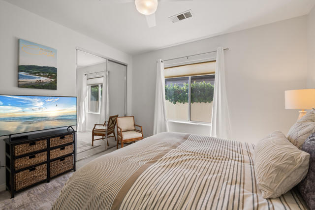 50500 Cypress Point Drive, La Quinta CA: https://media.crmls.org/mediaz/7ff165ee-45b5-47dd-8e75-48b84154aaf9.jpg