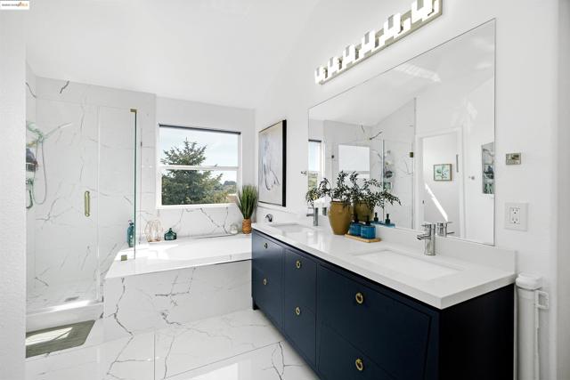 153 Camino Del Sol, Vallejo CA: https://media.crmls.org/mediaz/7ff1fbd9-74c0-4dbf-89df-0cd74761fb29.jpg