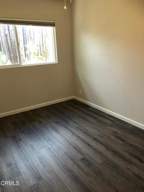7077 Day Street, Tujunga CA: https://media.crmls.org/mediaz/7ff2df88-4723-4d2e-82d6-dadc31432690.jpg