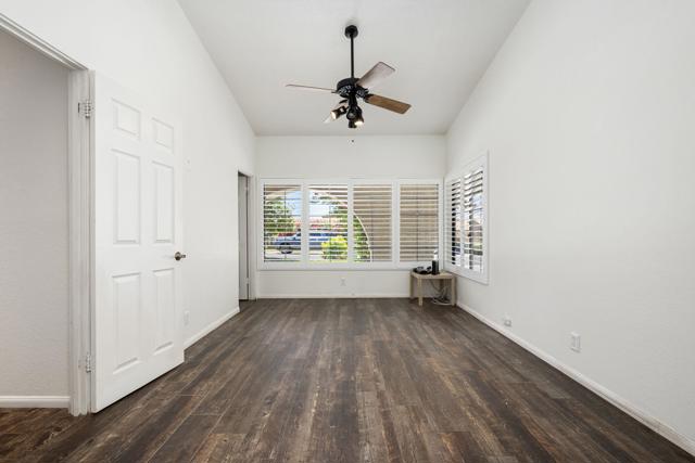 79540 Bermuda Dunes Drive, Bermuda Dunes CA: https://media.crmls.org/mediaz/7ff2f6b2-ac40-47af-a6a5-af8240ec35ab.jpg