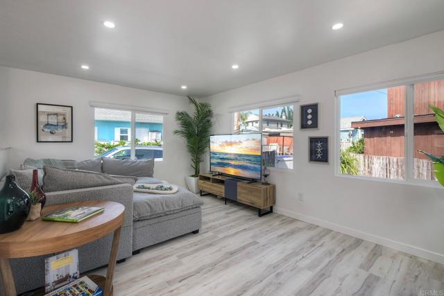 Detail Gallery Image 3 of 25 For 170 Diana St #34,  Encinitas,  CA 92024 - 2 Beds | 1 Baths