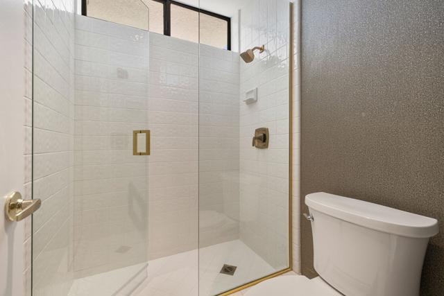 49 Mission Palms E Drive, Rancho Mirage CA: https://media.crmls.org/mediaz/7ff564ad-707b-457b-8167-c116f6052253.jpg