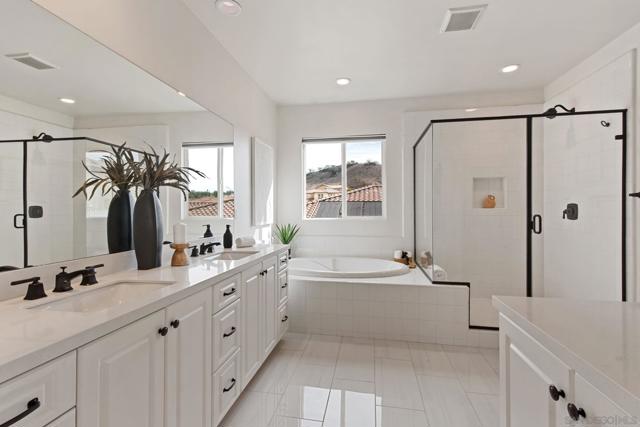 1176 Witherby Lane, Escondido CA: https://media.crmls.org/mediaz/7ff60c05-ee21-491f-8433-c41f48752060.jpg